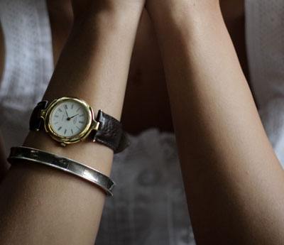 bracelet jonc métal et montre vintage femme à personnaliser