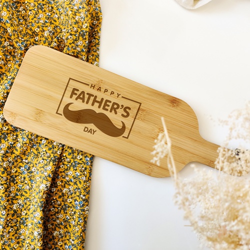 Planche à découper cadeau fête des pères 2021