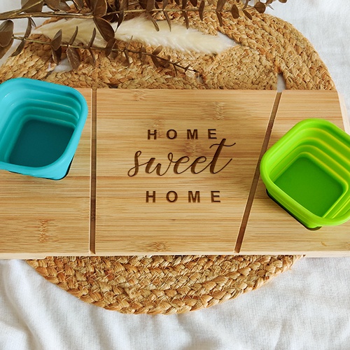 Planche en bois apéritif cadeau pendaison de crémaillère couple