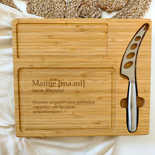 Planche à fromage gravée cadeau Mamie